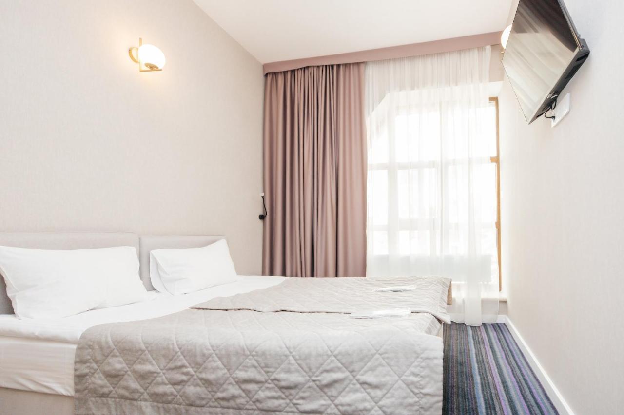 Amina Hotel Astana Eksteriør bilde